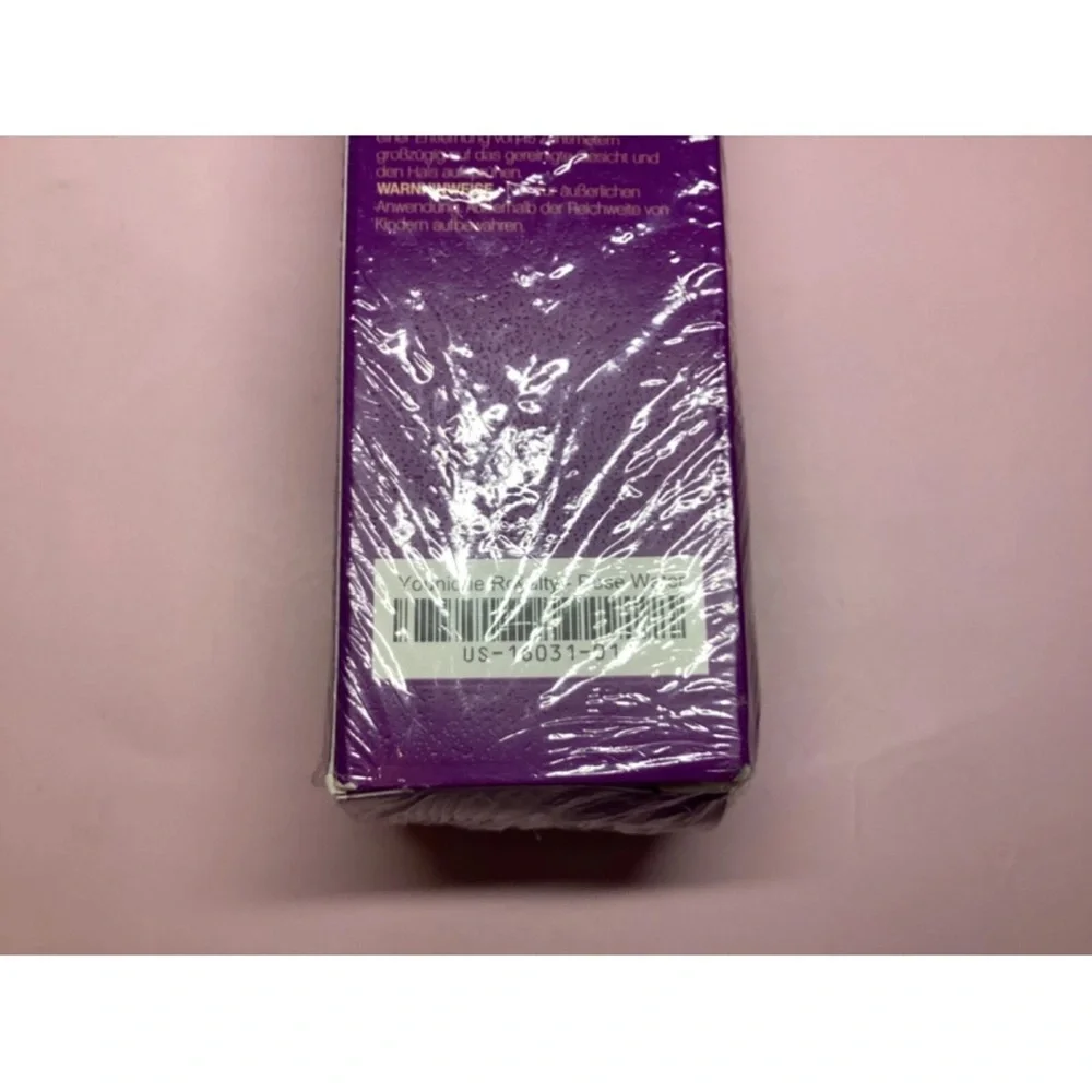NWT Younique Royalty Pore Purifying Cleanser - Vibrant Purple
